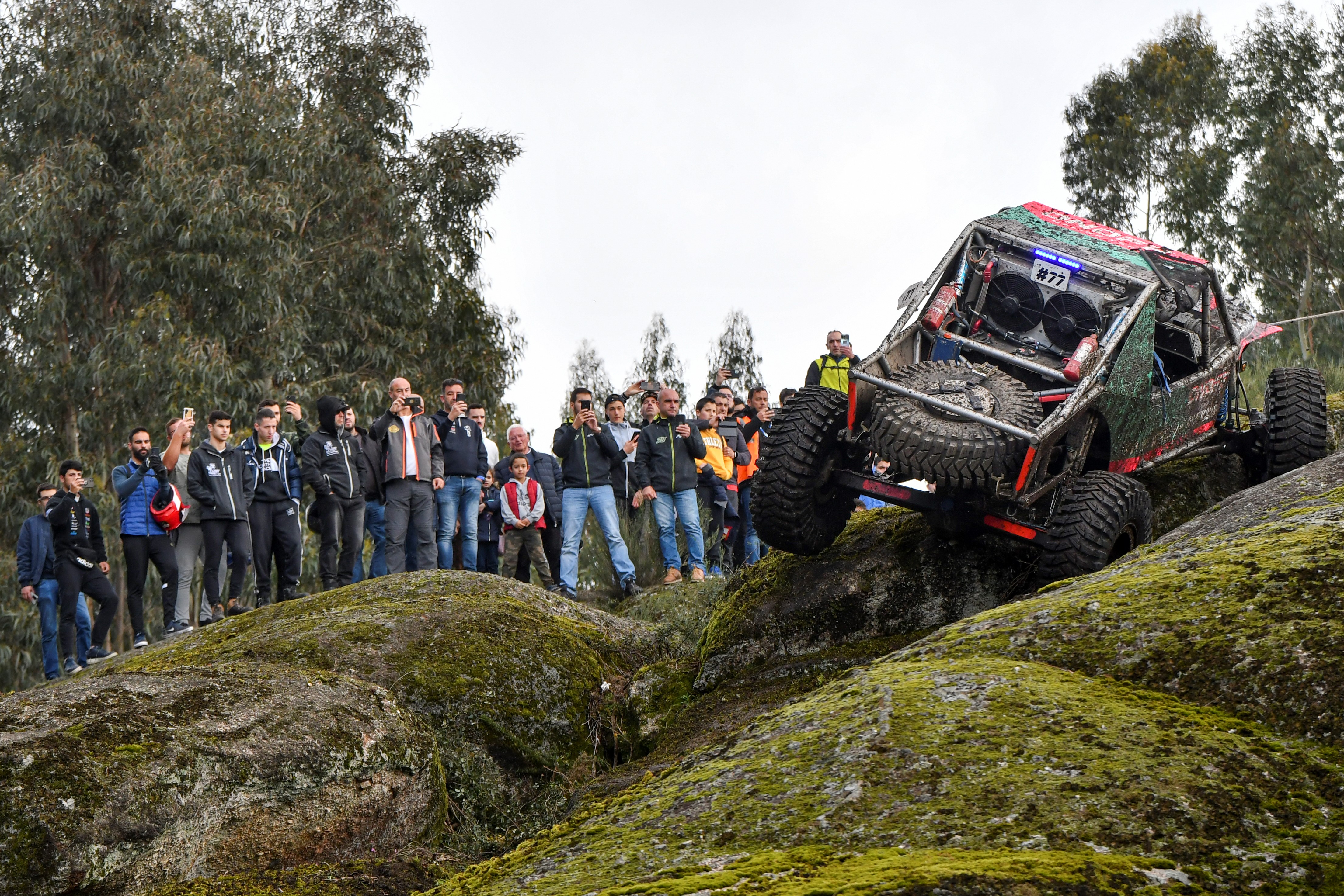 XL4 Code – Uma estreia de Sucesso